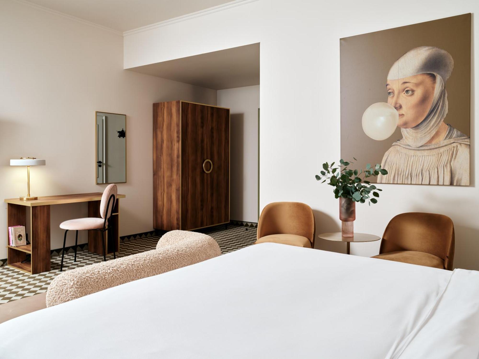Hotel Pietryna Lodź Bagian luar foto